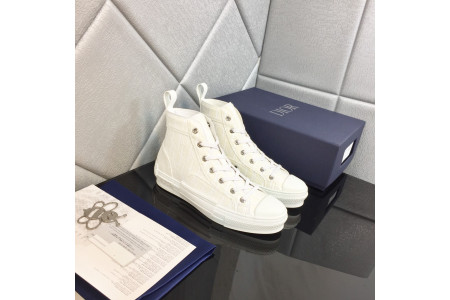 DR B23 Sneakers