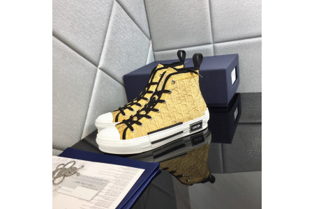 DR B23 Sneakers