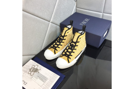 DR B23 Sneakers