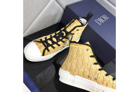 DR B23 Sneakers