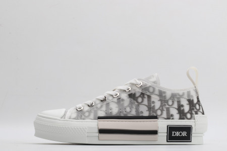 DR B23 Oblique Low Top Sneakers