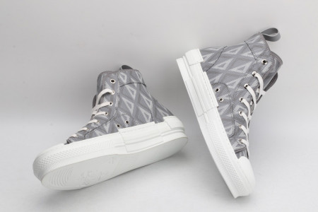 DR B23 Sneakers