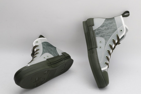 DR B23 Sneakers