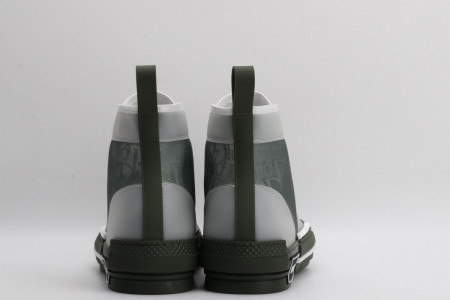 DR B23 Sneakers