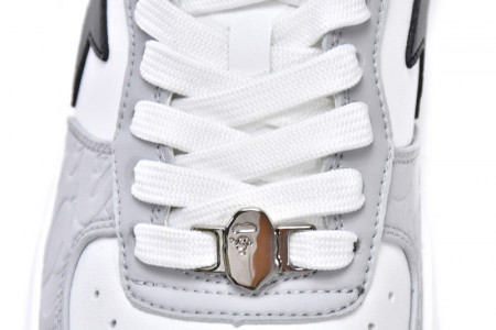 B*PE SNEAKER