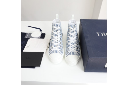 DR B23 Sneakers