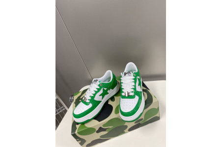 B*PE SNEAKER