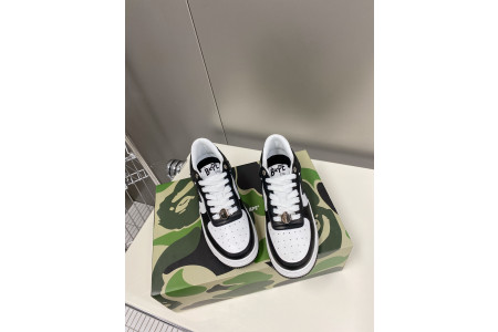 B*PE SNEAKER