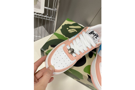 B*PE SNEAKER