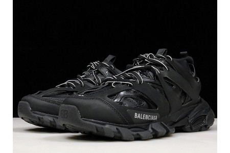 BLCG TRACK TRAINER ‘TRIPLE BLACK’ 542023 W1GB1 1000