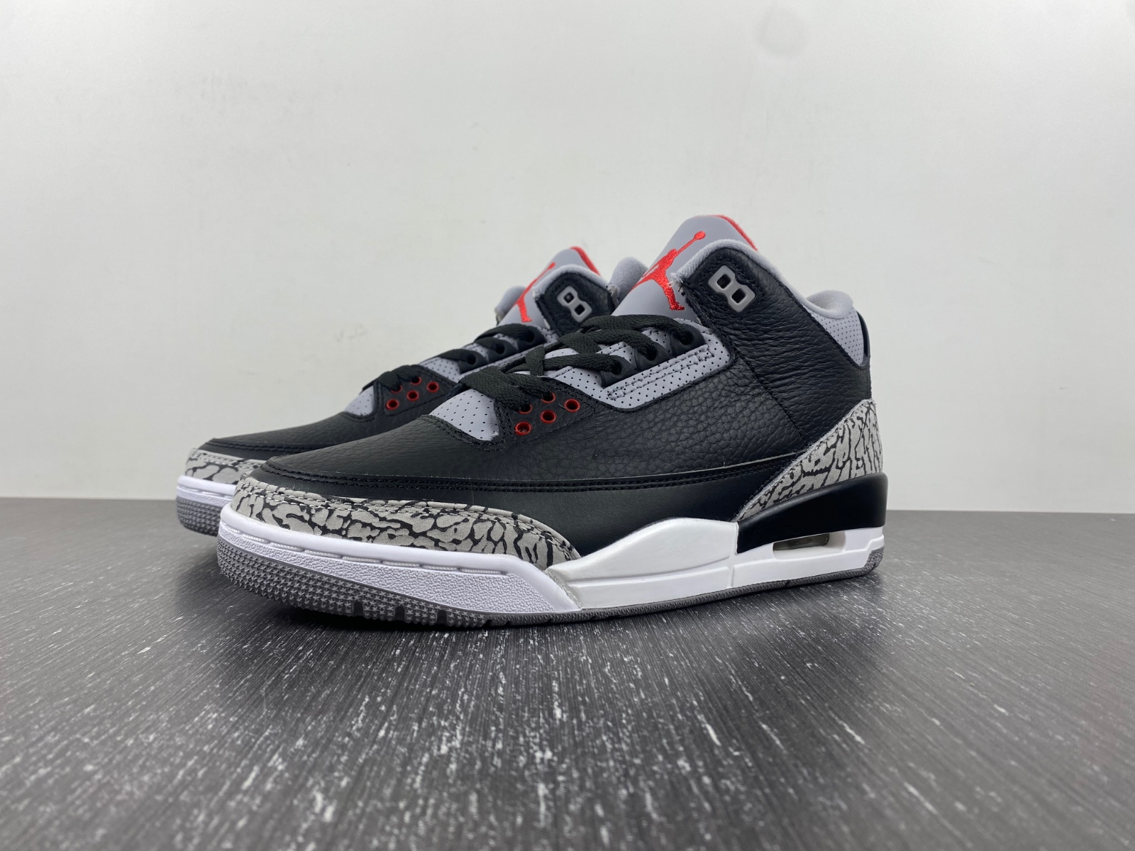 Air Jordan 3 Black Cement 854262-001