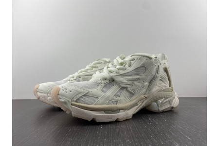 BLCG RUNNER SNEAKER 677403 W2RC8 2516