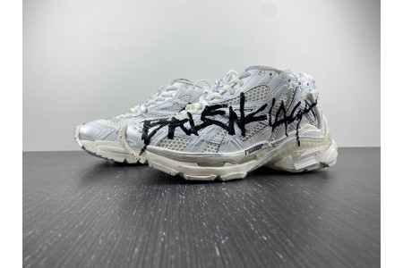 BLCG RUNNER SNEAKER 677402 W3RBQ 9010