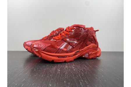 BLCG RUNNER SNEAKER 677403 W3RB1 6000