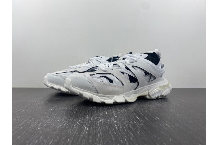 BLCG TRACK SNEAKER 736330 W3SKC 9010