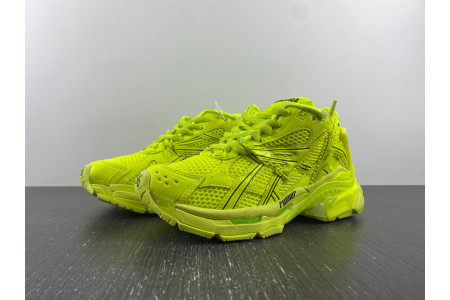 BLCG RUNNER SNEAKER 677402 W3RB4 7510