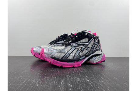 BLCG RUNNER SNEAKER 677402 W3RBW 9155