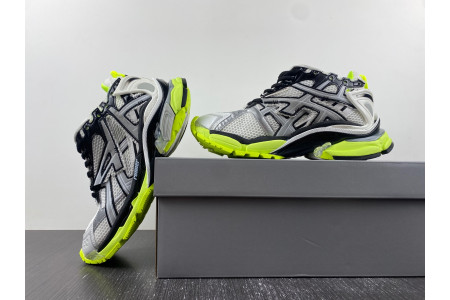 BLCG RUNNER SNEAKER 677403 W3RBP 1093