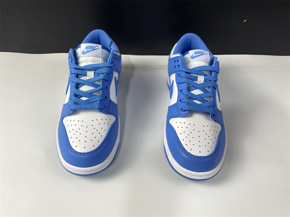 Nike Dunk Low UNC (2021)