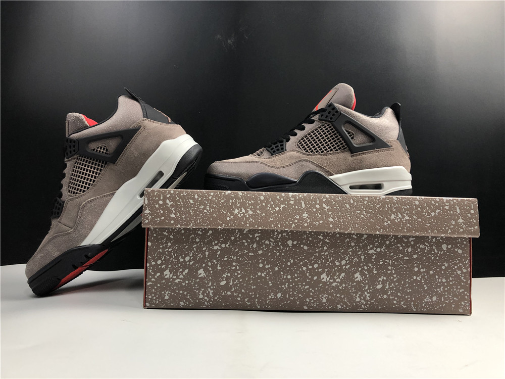 Air Jordan 4 Retro “Taupe Haze” DB0732-200