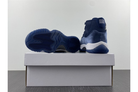 Air Jordan 11 Velvet WMNS Midnight Navy AR0715-441