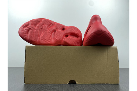 Adidas Yeezy Foam Red CW3355