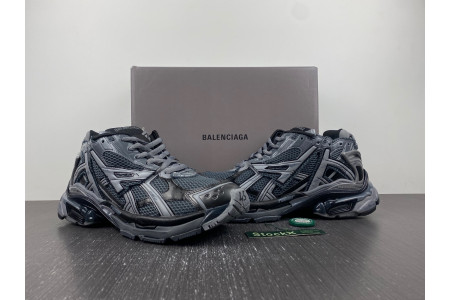 BLCG RUNNER SNEAKER 677403 W3RBR 1515