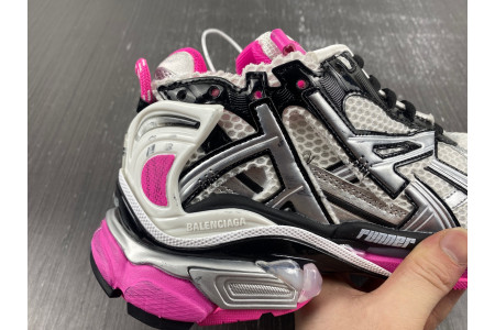BLCG RUNNER SNEAKER 677402 W3RBW 9155