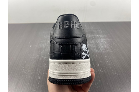 B*PE SNEAKER