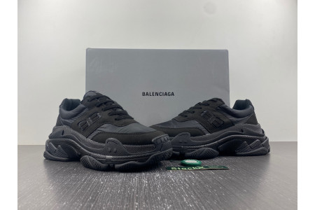 BLCG TRIPLE S SNEAKER 710157 W3CU1 1000