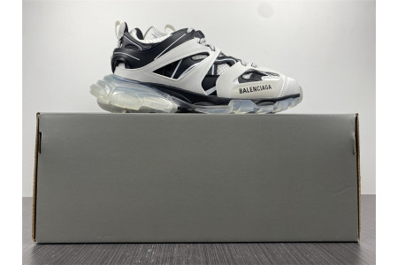 BLCG TRACK SNEAKER 647741 W3BZ2 9010