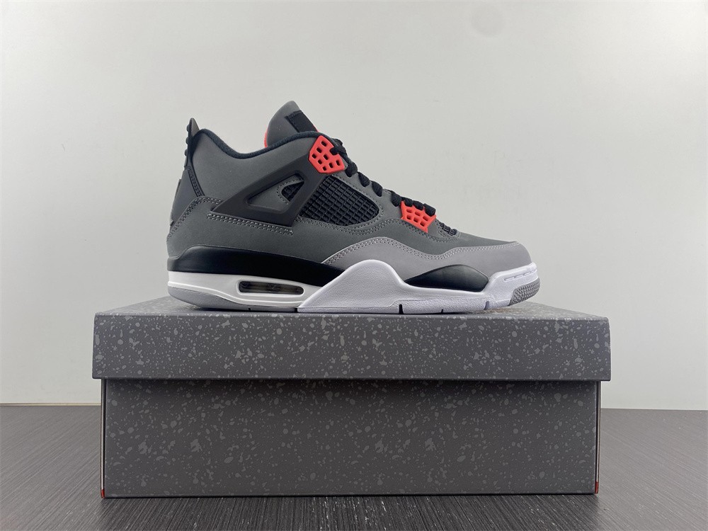 Jordan 4 Retro Infrared