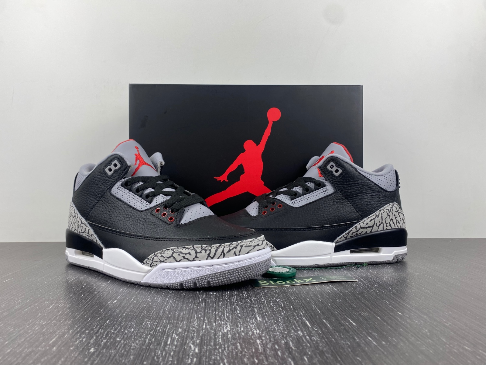 Air Jordan 3 Black Cement 854262-001