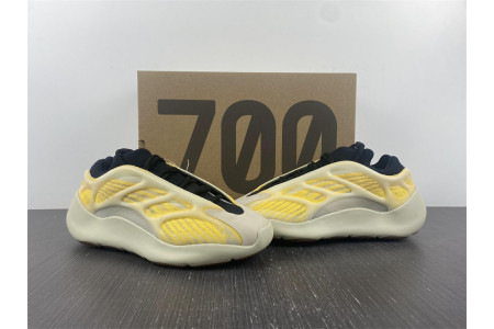Adidas Yeezy 700 V3 Mono Safflower HP5425