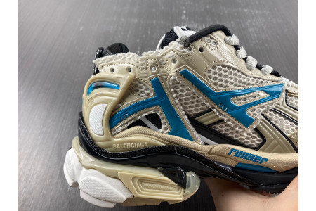 BLCG RUNNER SNEAKER 677402 W5RH6 0312