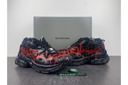 BLCG RUNNER SNEAKER 677403 W3RB1 0102