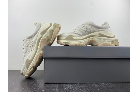 BLCG TRIPLE S SNEAKER710156 W3CU2 9798