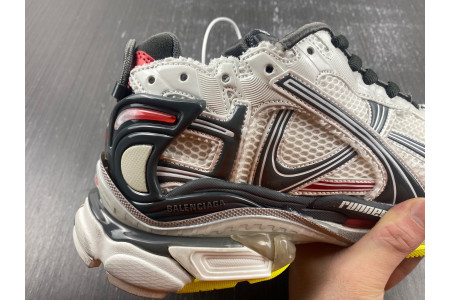 BLCG RUNNER SNEAKER 772774 W3RNY 0509