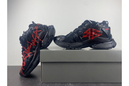 BLCG RUNNER SNEAKER 677403 W3RB1 0102