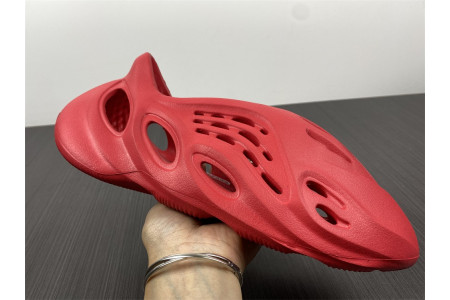 Adidas Yeezy Foam Red CW3355
