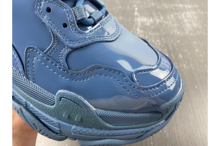BLCG TRIPLE S SNEAKER 734954 W2PAA 4000
