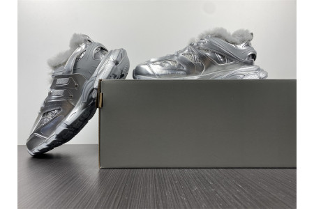BLCG TRACK SNEAKER 668556 W3FS2 8181