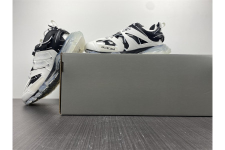 BLCG TRACK SNEAKER 647741 W3BZ2 9010