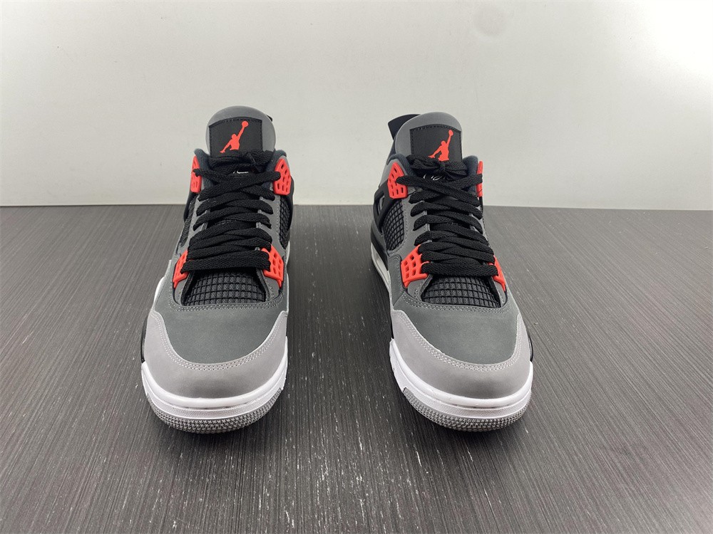 Jordan 4 Retro Infrared
