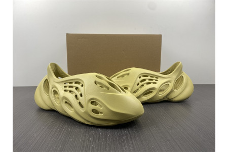 Adidas Yeezy Foam RNNR Sulfur GV6775