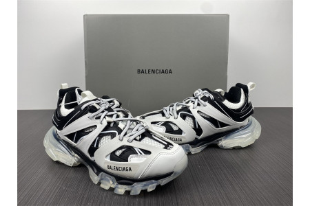 BLCG TRACK SNEAKER 647741 W3BZ2 9010