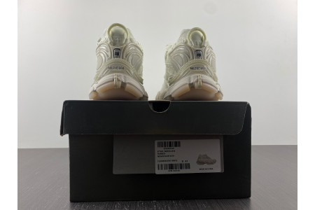 BLCG RUNNER SNEAKER 677403 W2RC8 2516