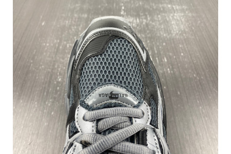 BLCG RUNNER SNEAKER 677403 W3RBR 1515