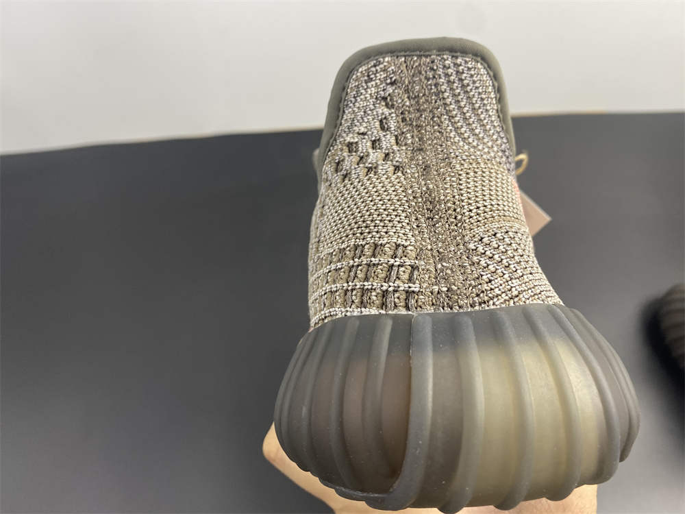 adidas Yeezy Boost 350 V2 Ash Stone GW0089