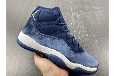 Air Jordan 11 Velvet WMNS Midnight Navy AR0715-441